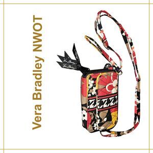 VERA BRADLEY Go Hipster Wallet Wristlet Red